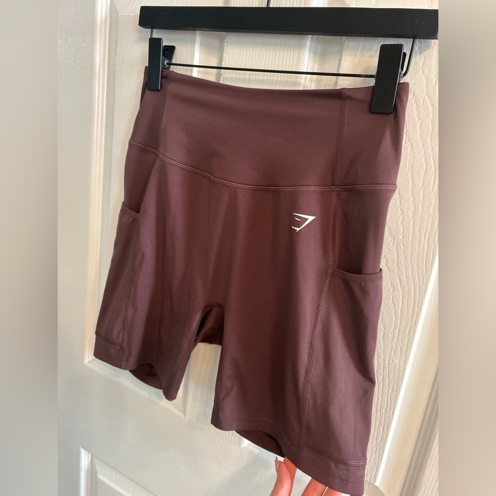 Gymshark Brown Shorts with pockets!